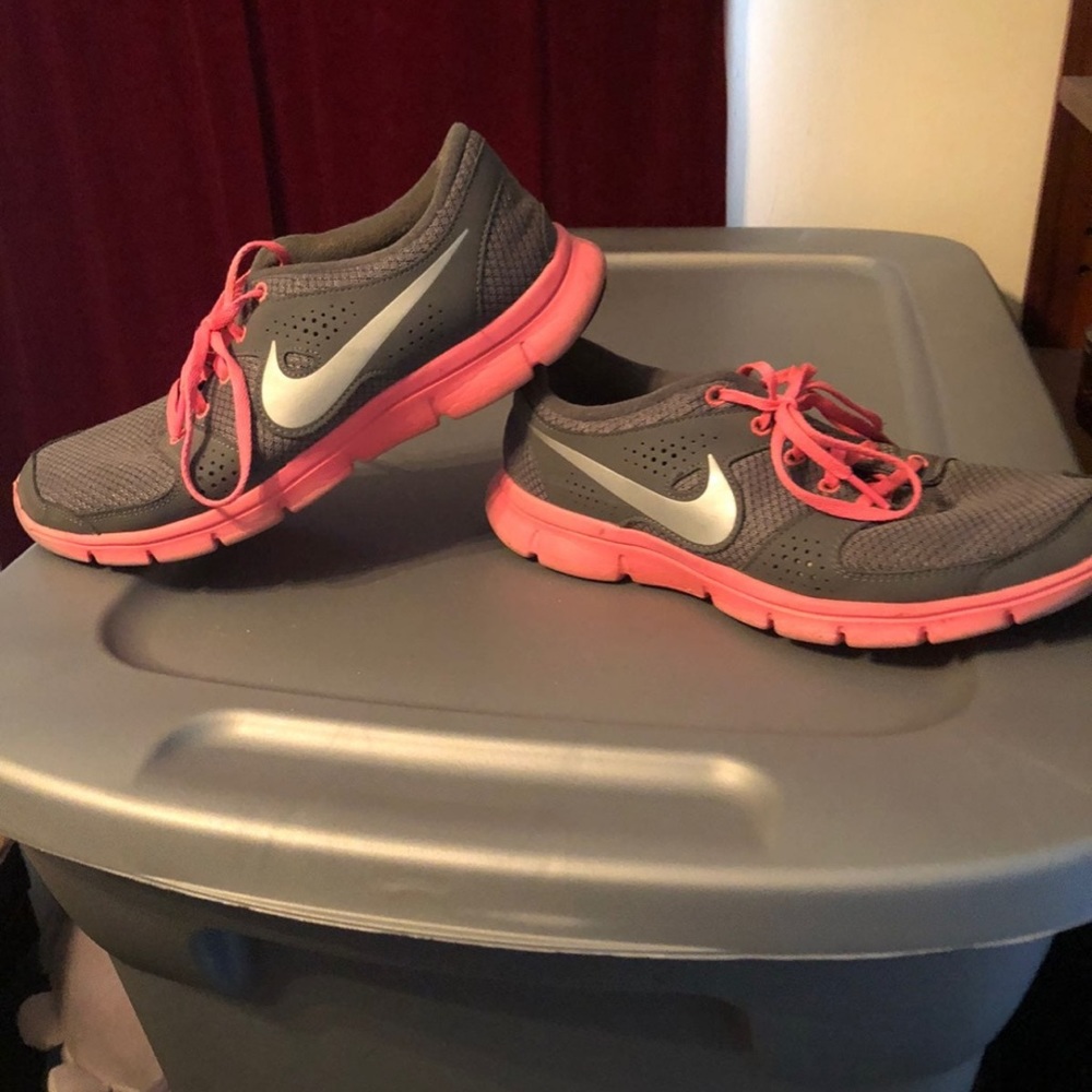 Nike‎ Flex Experience shoes